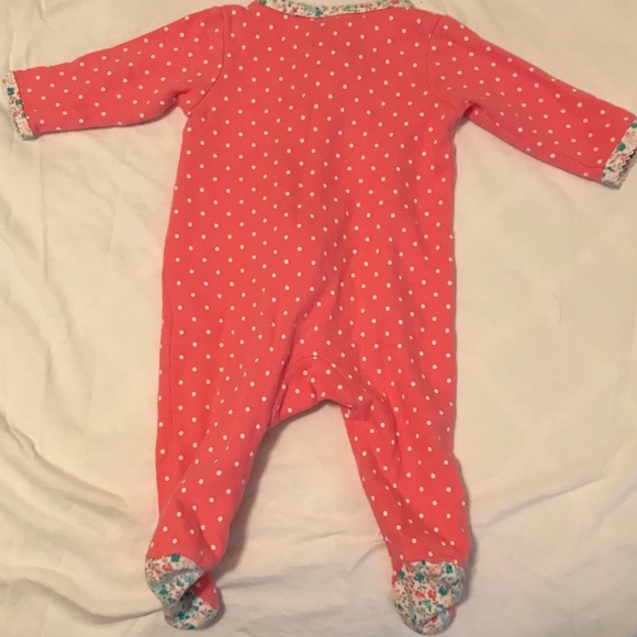 SOLD! Carter’s Zip Sleeper 3 month - Picture 3 of 4